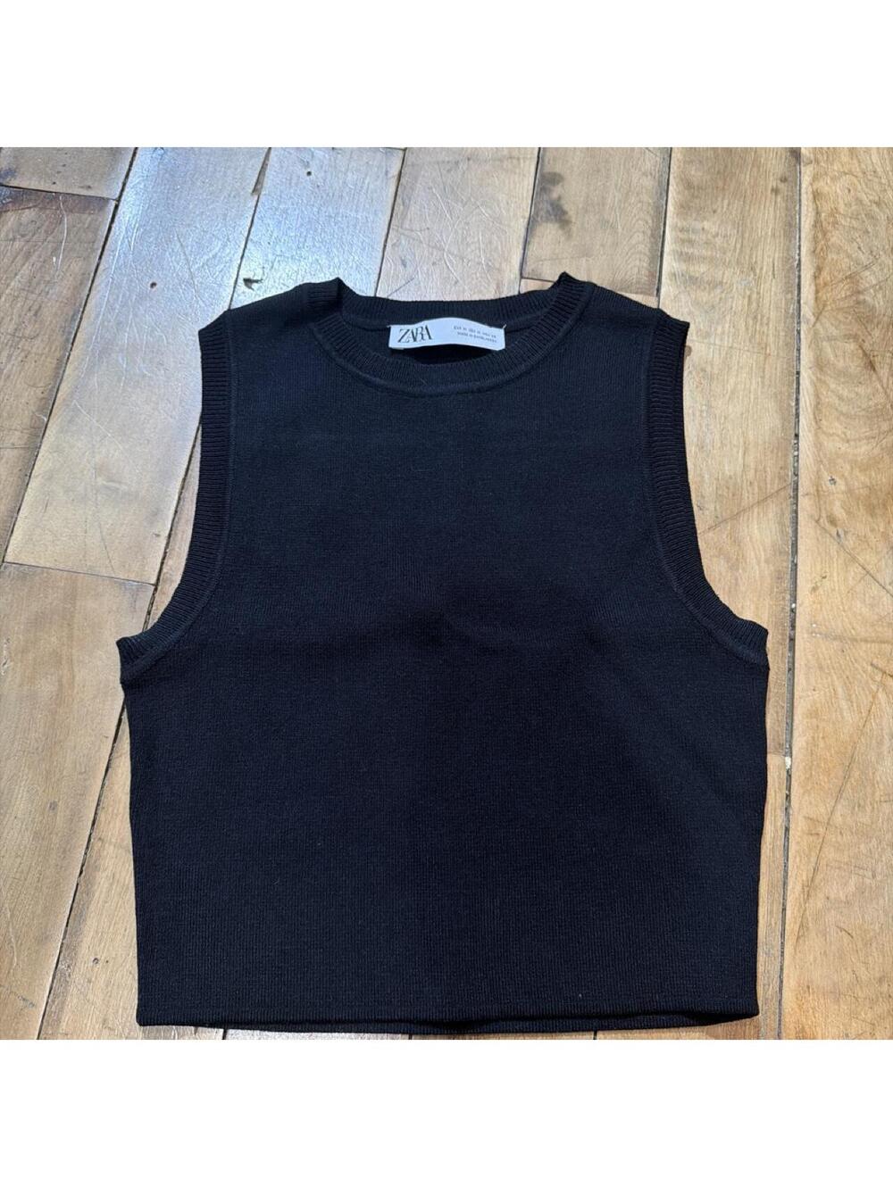 Zara Women's Black Crop-top